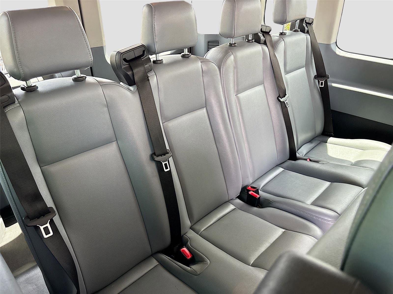 Used 2019 Ford Transit 350 XL image 24