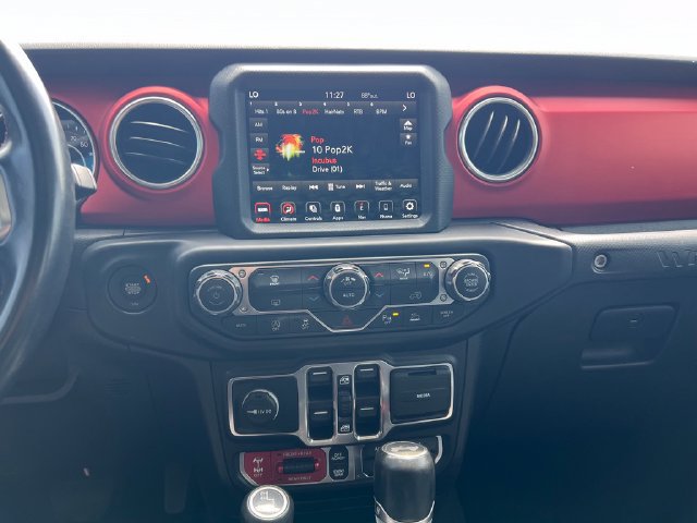 Used 2021 Jeep Wrangler Unlimited Rubicon AWD/4WD image 12