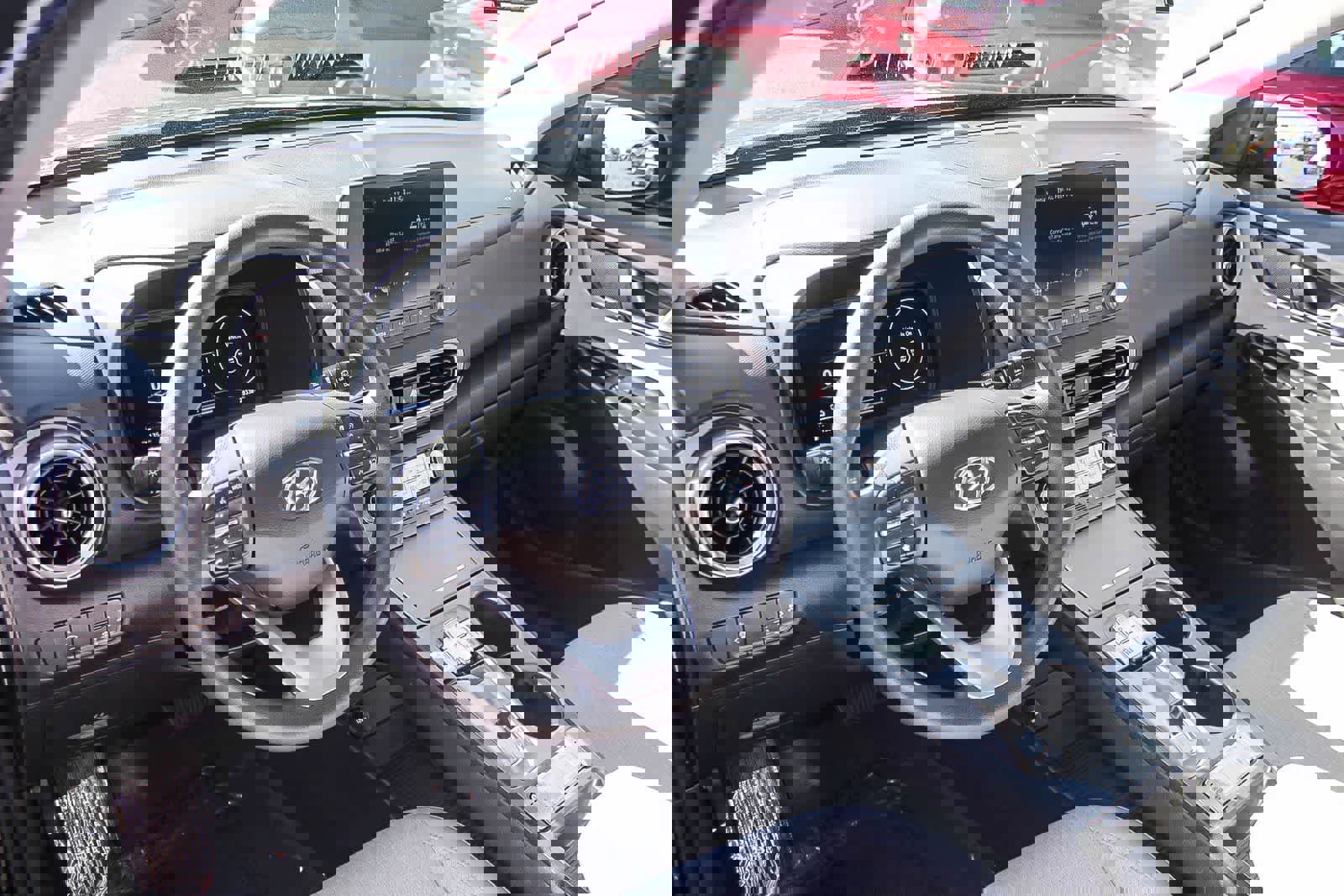 Certified 2023 Hyundai Kona SE w/ Cargo Package image 24