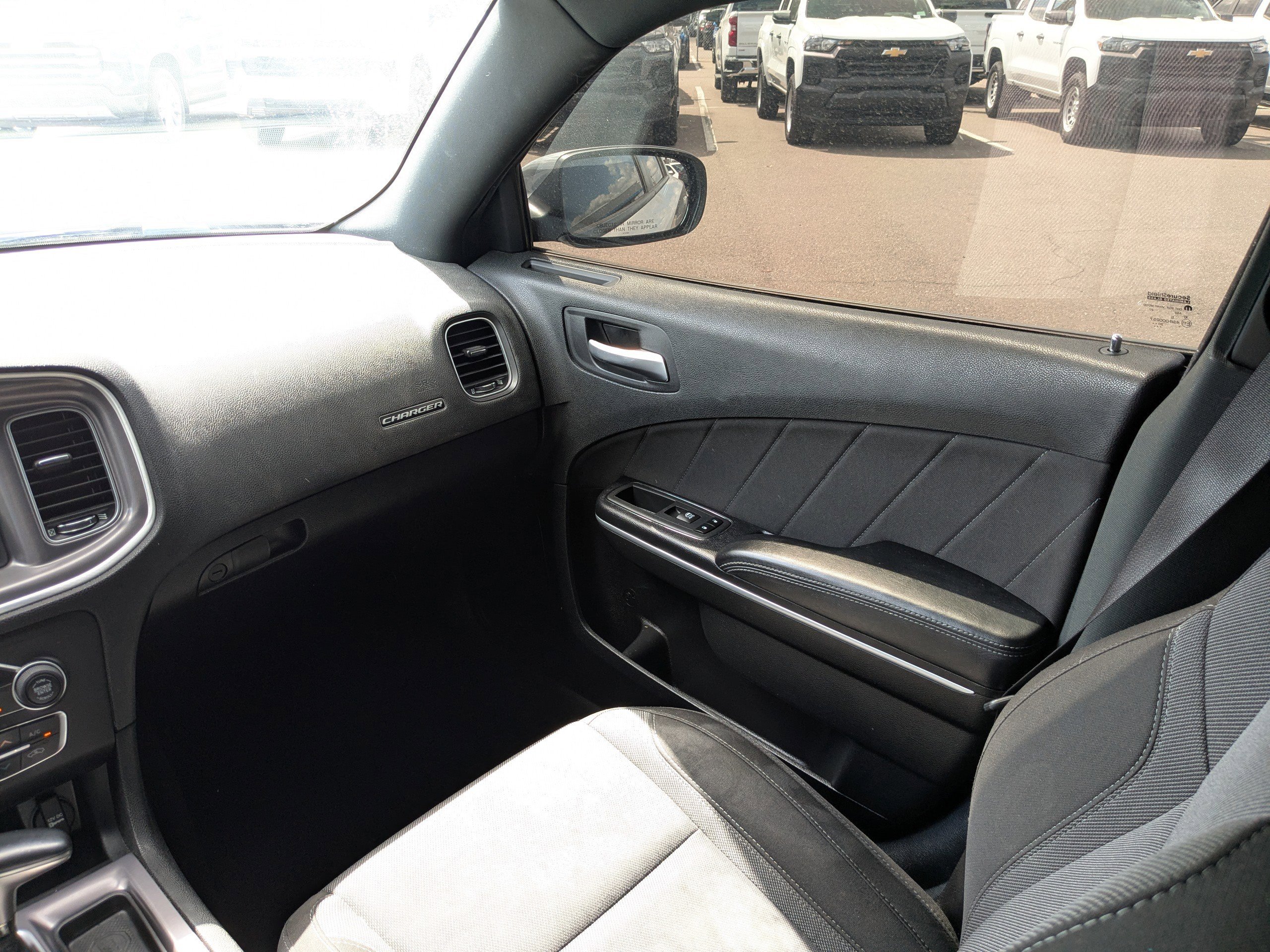 Used 2021 Dodge Charger SXT image 16