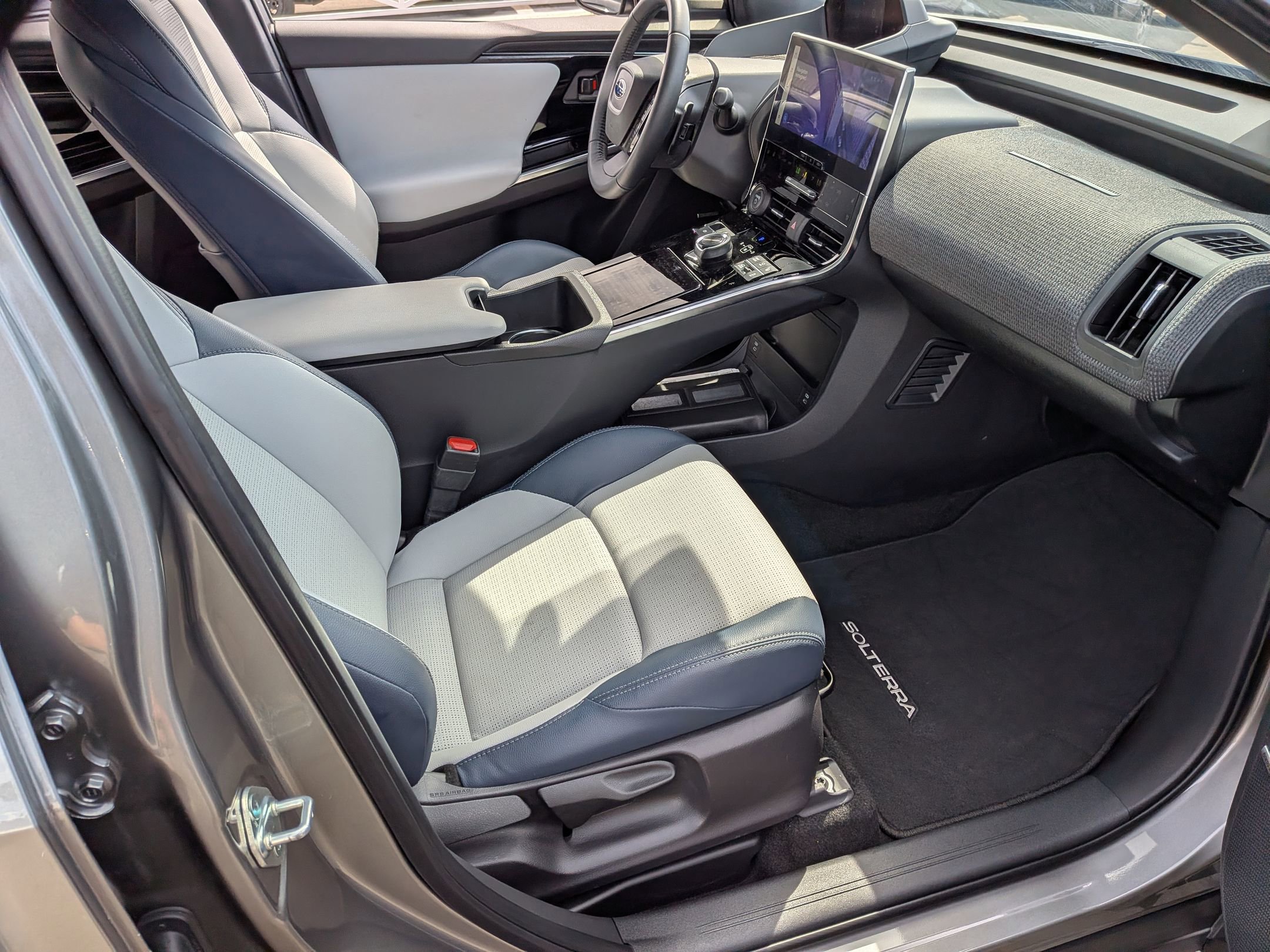 Certified 2023 Subaru Solterra AWD image 33