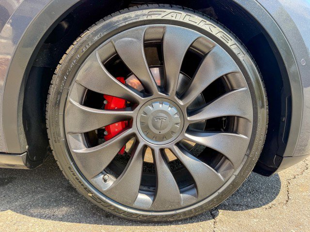 Used 2021 Tesla Model Y Performance AWD/4WD image 18