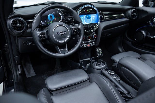 Used 2024 MINI Cooper S image 16