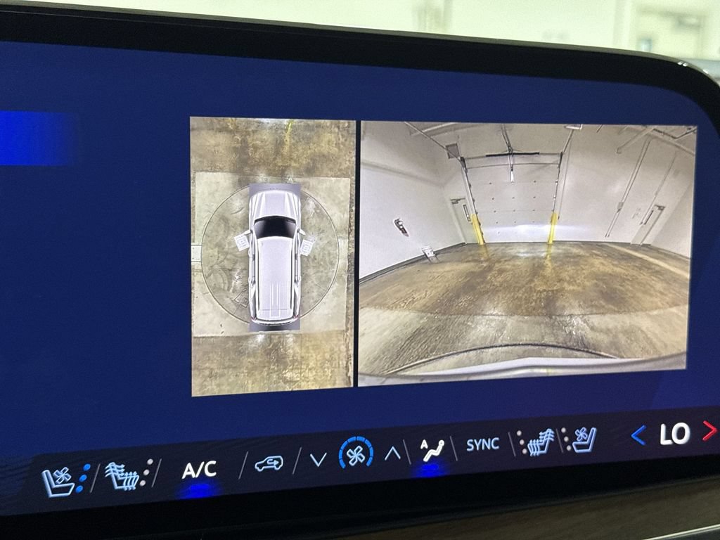 New 2026 Chevrolet Tahoe High Country AWD/4WD image 16