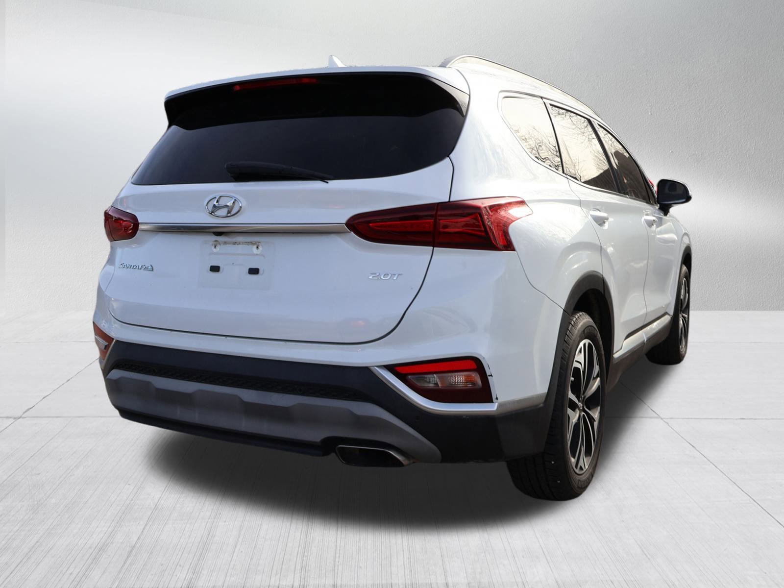 Used 2019 Hyundai Santa Fe Limited image 7