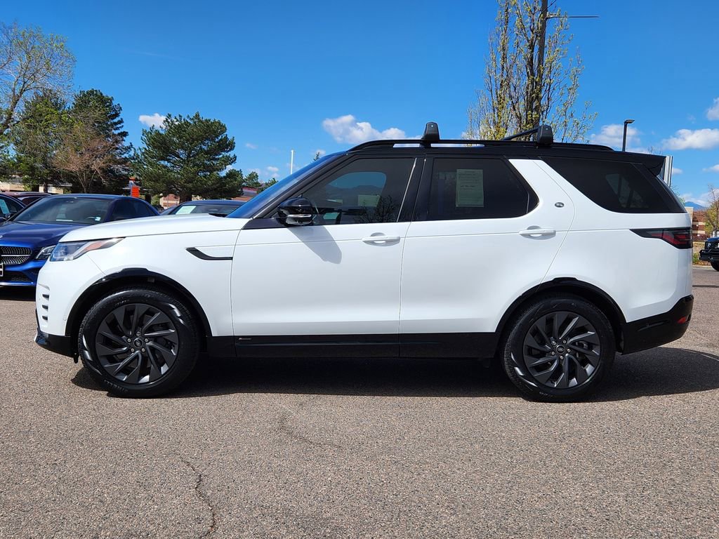 Used 2022 Land Rover Discovery S R-Dynamic image 4