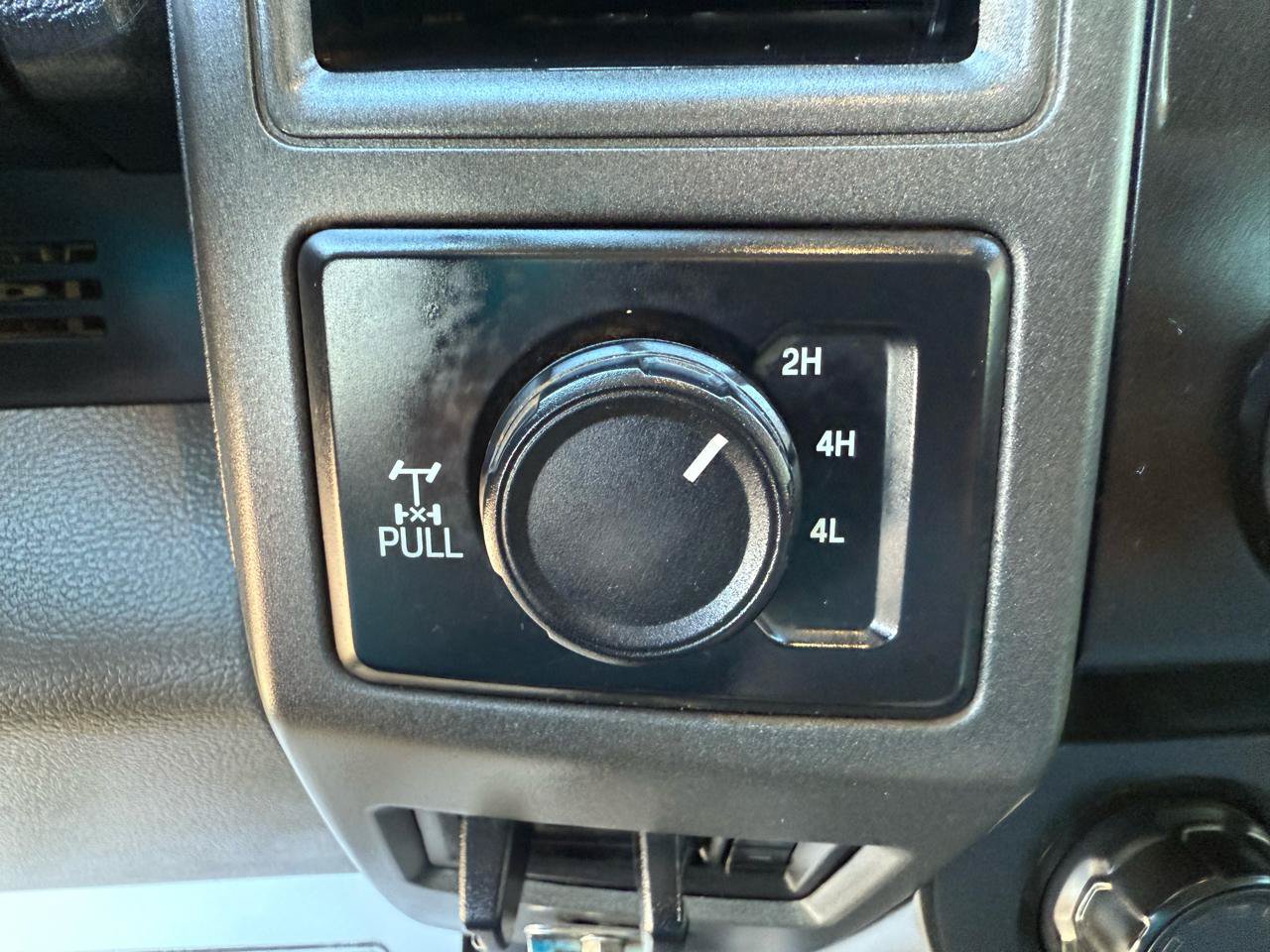 Used 2021 Ford F250 XL w/ Power Equipment Group AWD/4WD image 24