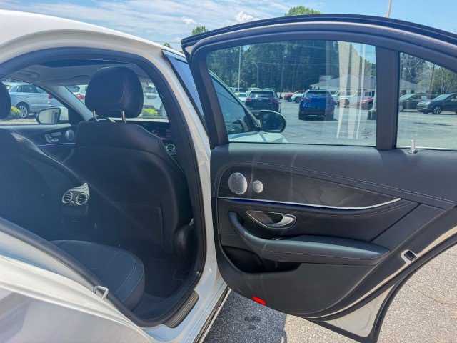 Used 2018 Mercedes-Benz E 300 image 19