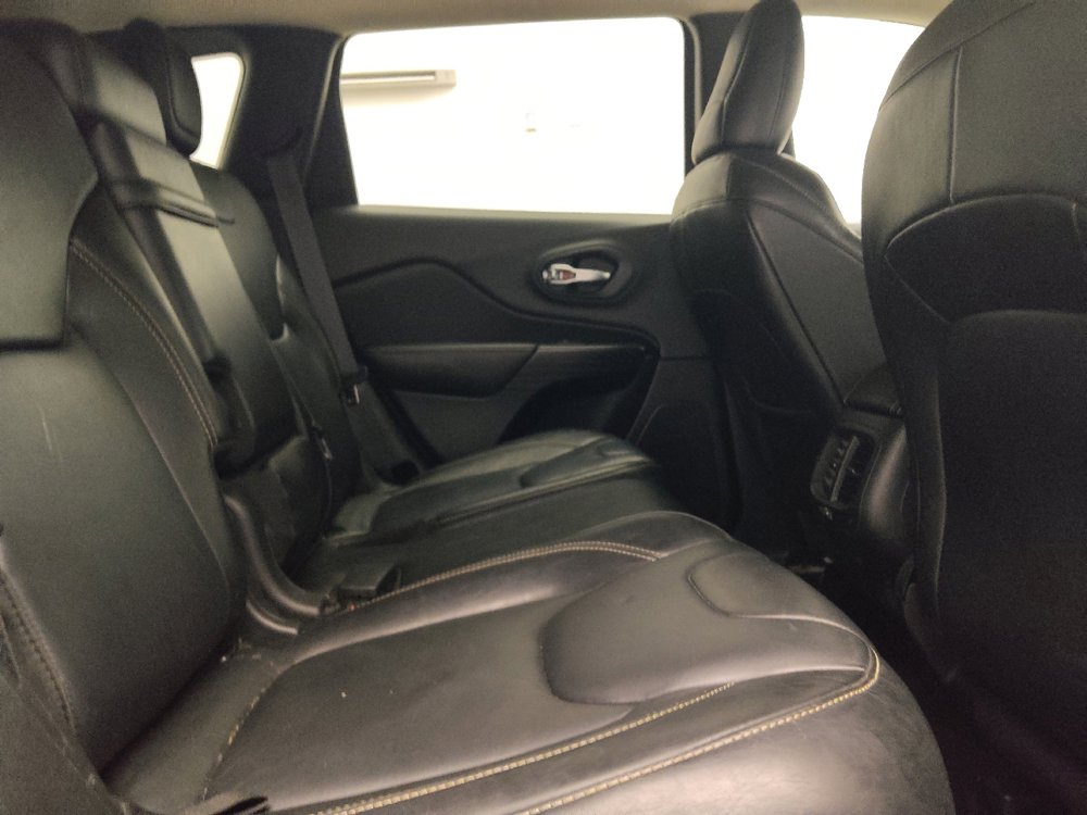 Used 2014 Jeep Cherokee Limited FWD image 19