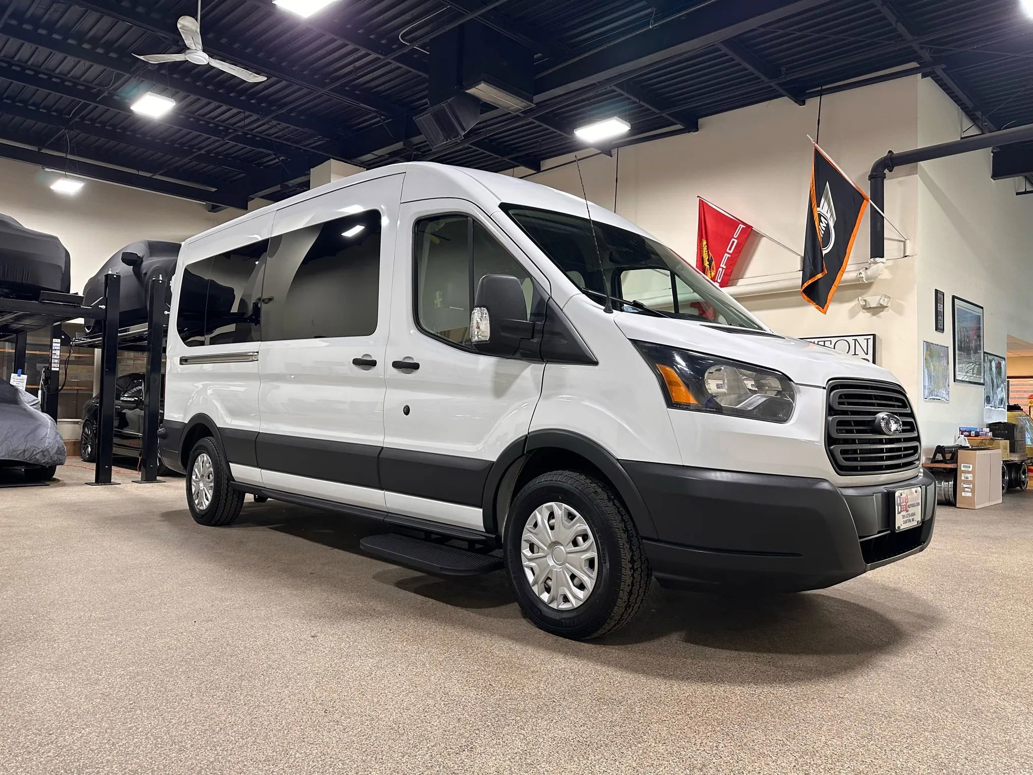 Used 2016 Ford Transit 150 148 Medium Roof RWD image 7