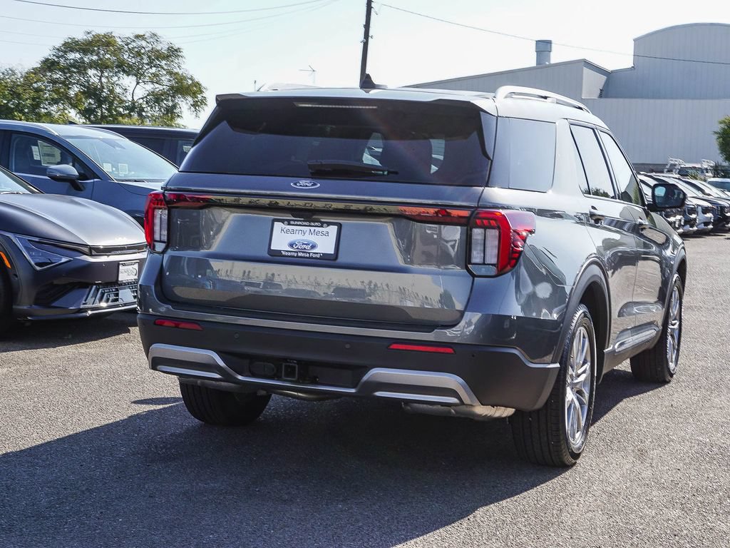 New 2026 Ford Explorer Platinum RWD image 6