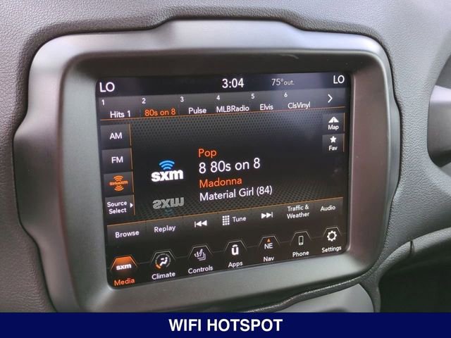 New 2023 Jeep Renegade Latitude w/ Premium Group image 20