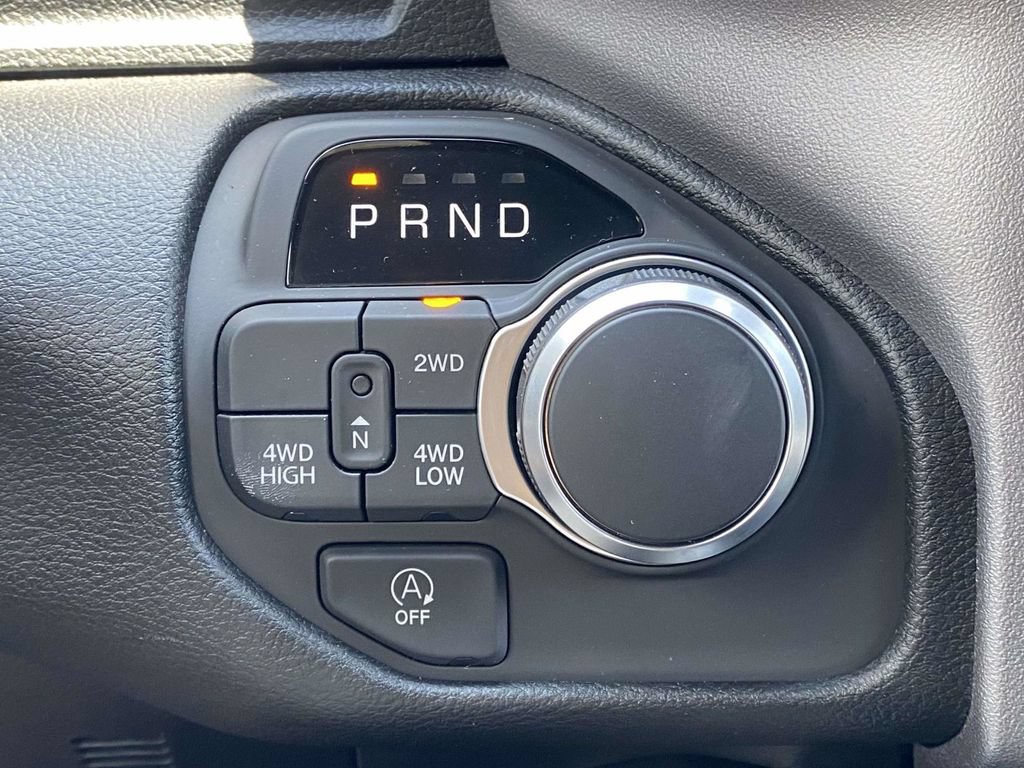 New 2026 RAM 1500 Express AWD/4WD image 49
