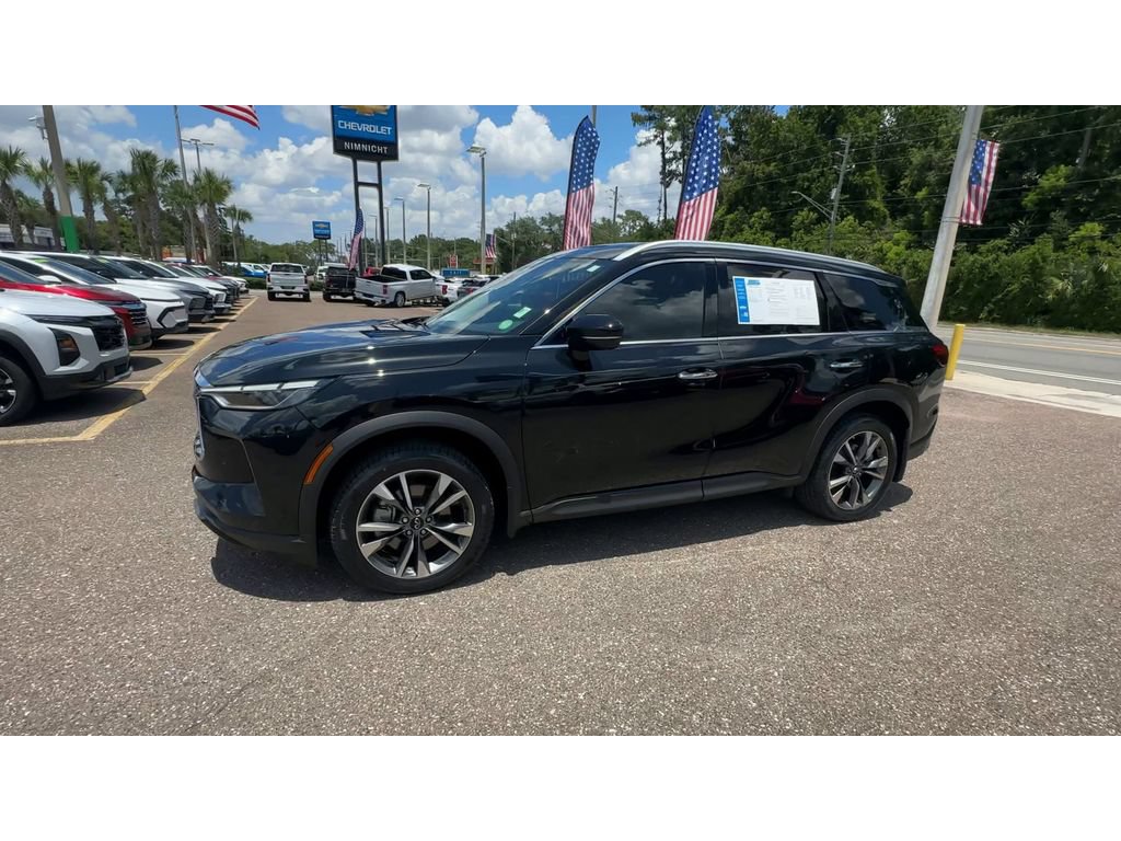 Used 2023 INFINITI QX60 Luxe w/ Cargo Package FWD image 6