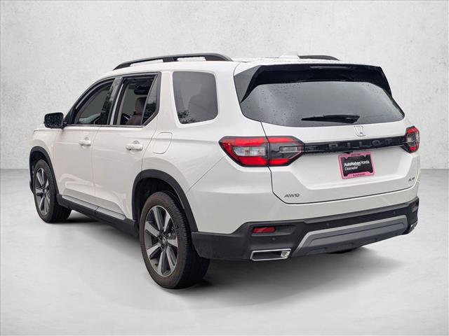 Used 2024 Honda Pilot Elite image 7