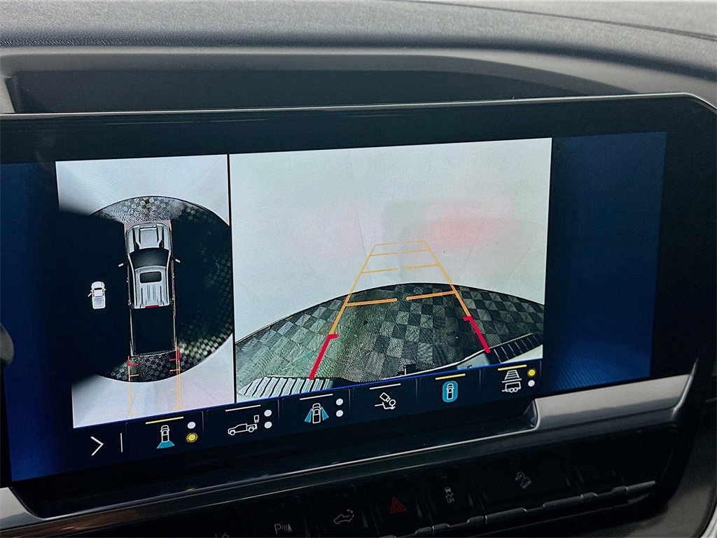 Used 2024 Chevrolet Silverado 3500 High Country w/ High Country Premium Package image 20