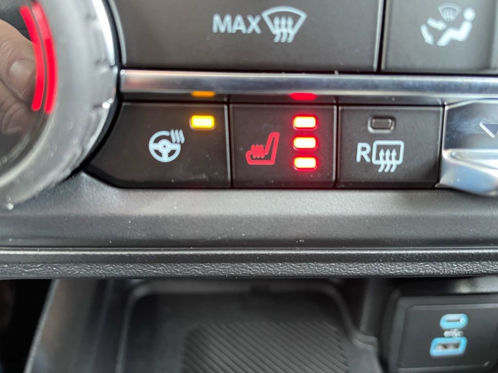 New 2025 Ford Bronco Badlands image 11