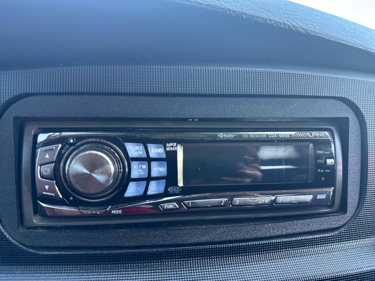 Used 2004 Dodge Ram 1500 Truck SLT image 17