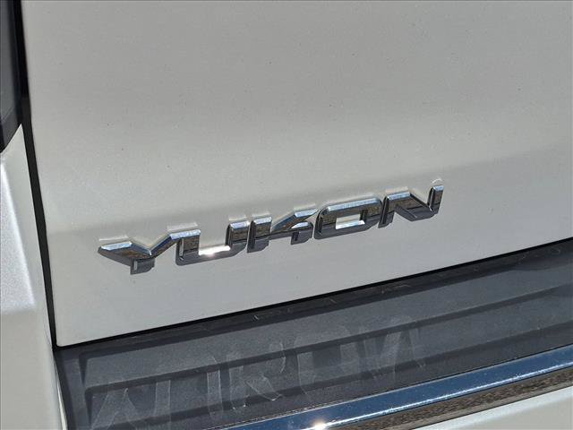 Used 2016 GMC Yukon Denali w/ Open Road Package AWD/4WD image 4