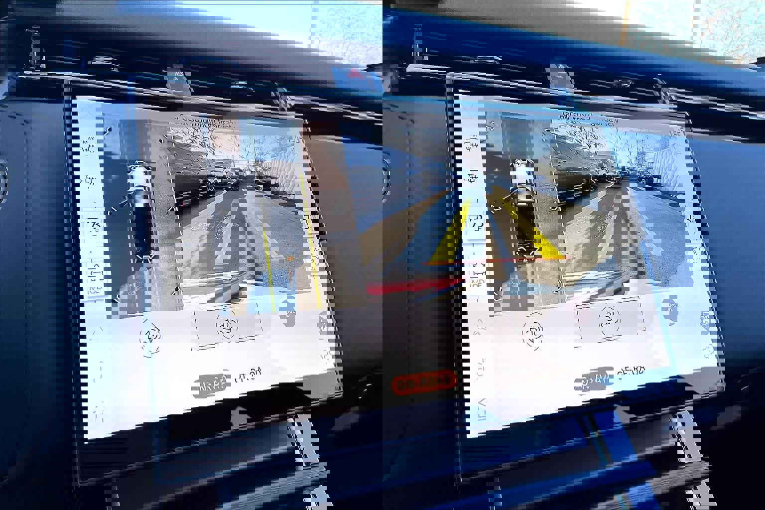 New 2026 Land Rover Range Rover Velar S image 20