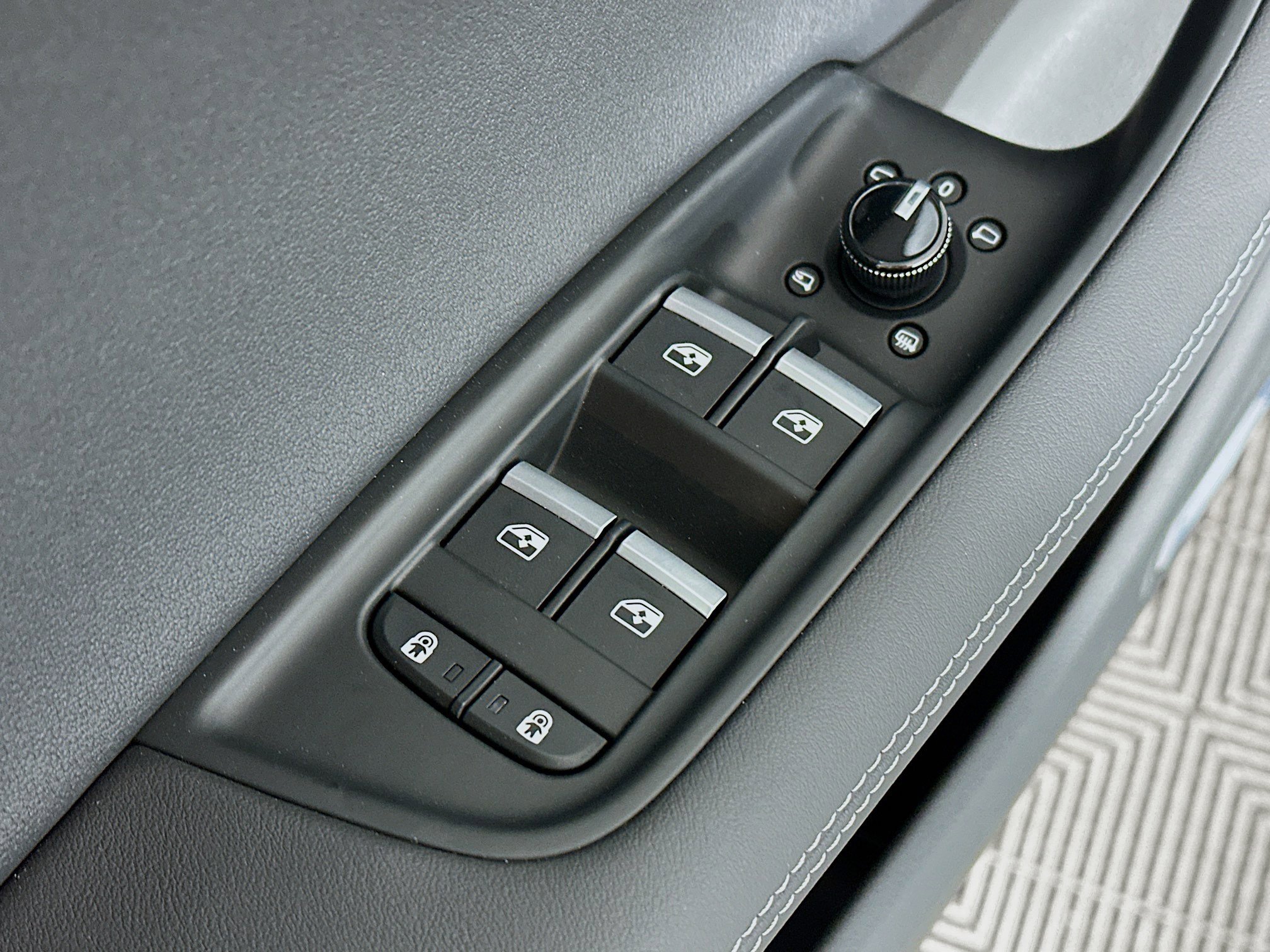New 2026 Audi Q7 3.0T Premium Plus AWD/4WD image 18