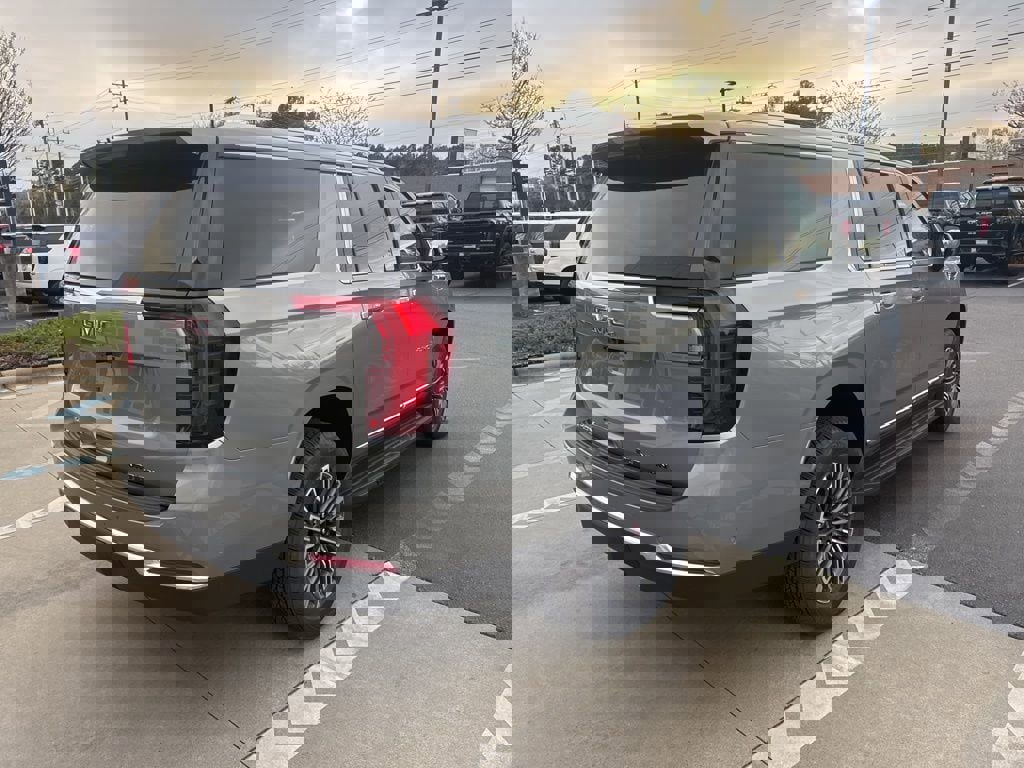 Certified 2026 GMC Yukon XL Elevation w/ Elevation Premium Package image 7