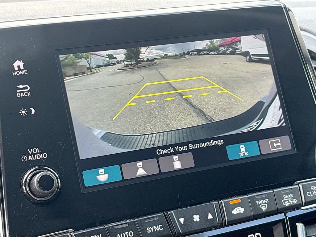 Used 2023 Honda Odyssey Elite image 14
