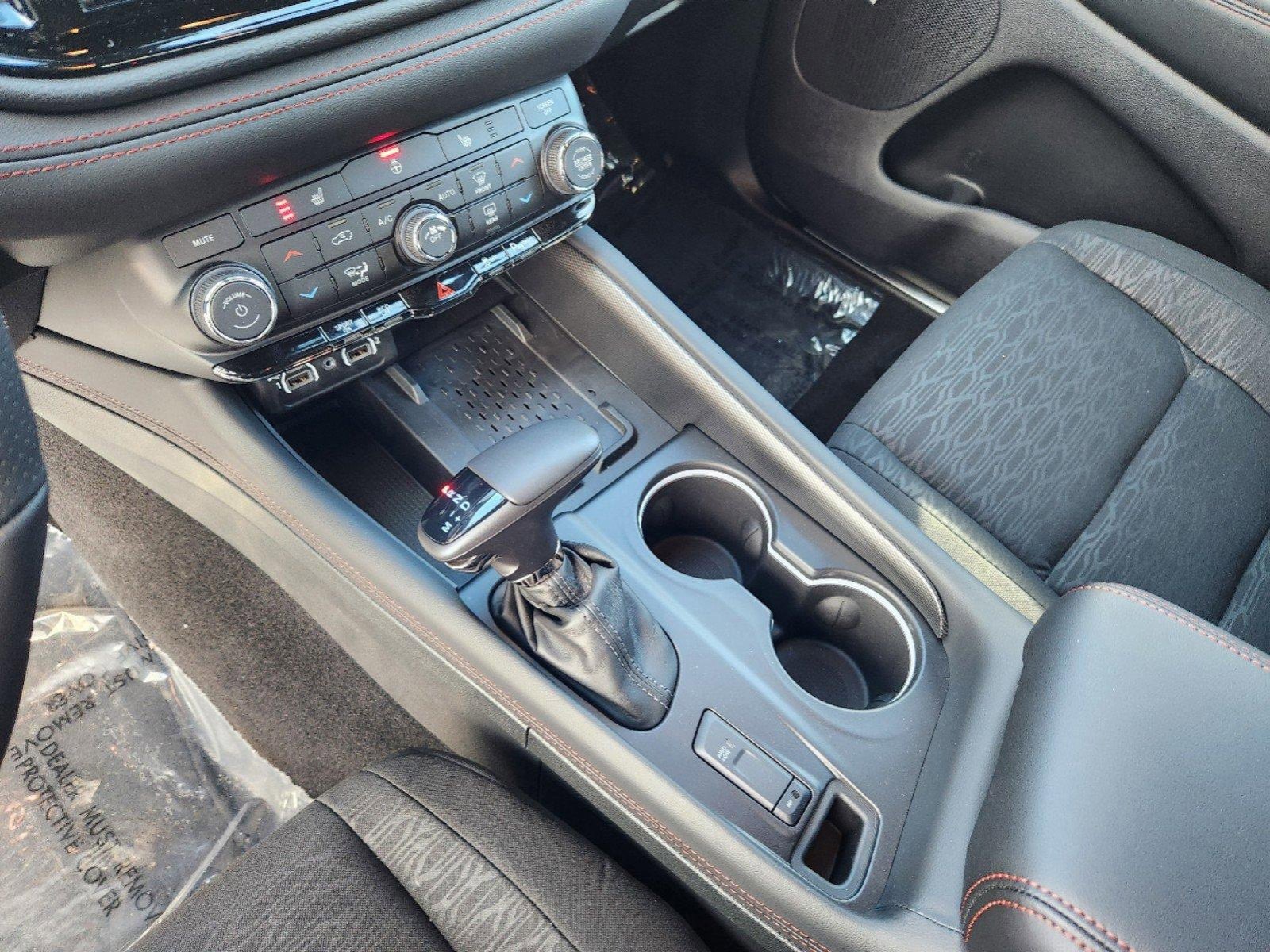 New 2025 Dodge Durango R/T w/ Blacktop Package image 9