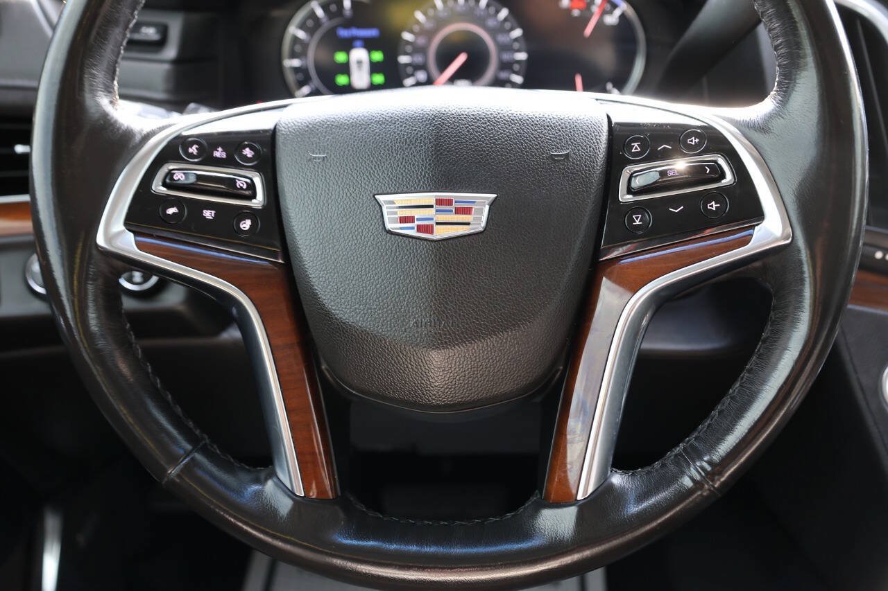 Used 2019 Cadillac Escalade ESV Luxury AWD/4WD image 18