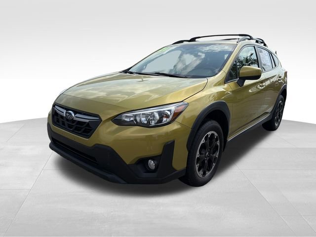 Used 2021 Subaru Crosstrek 2.0i Premium w/ Moonroof Package image 3