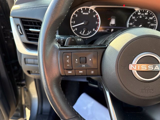 Used 2023 Nissan Rogue SV w/ SV Premium B Package AWD/4WD image 15
