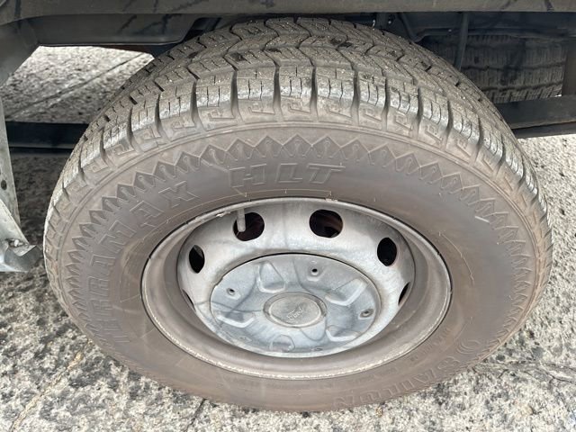 Used 2023 Ford Transit 350 XLT image 6