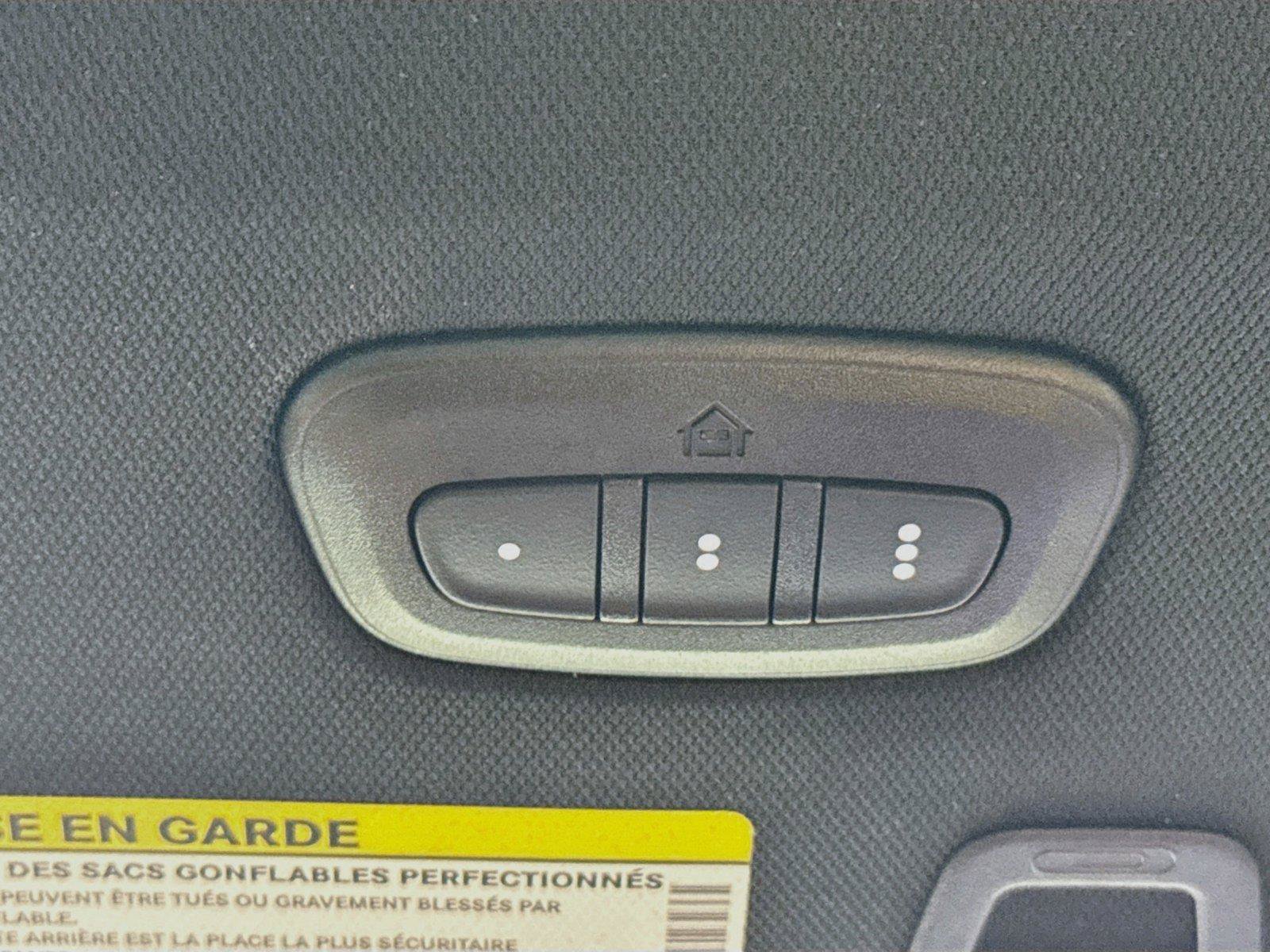 Used 2025 Jeep Grand Cherokee Summit AWD/4WD image 23