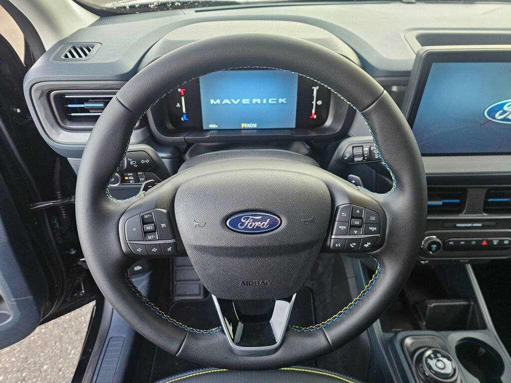 New 2026 Ford Maverick Lobo image 15