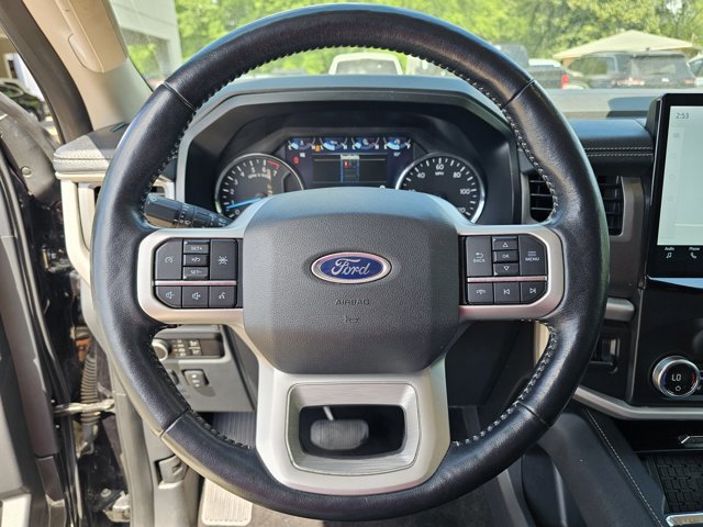 Used 2023 Ford Expedition Max XLT AWD/4WD image 19