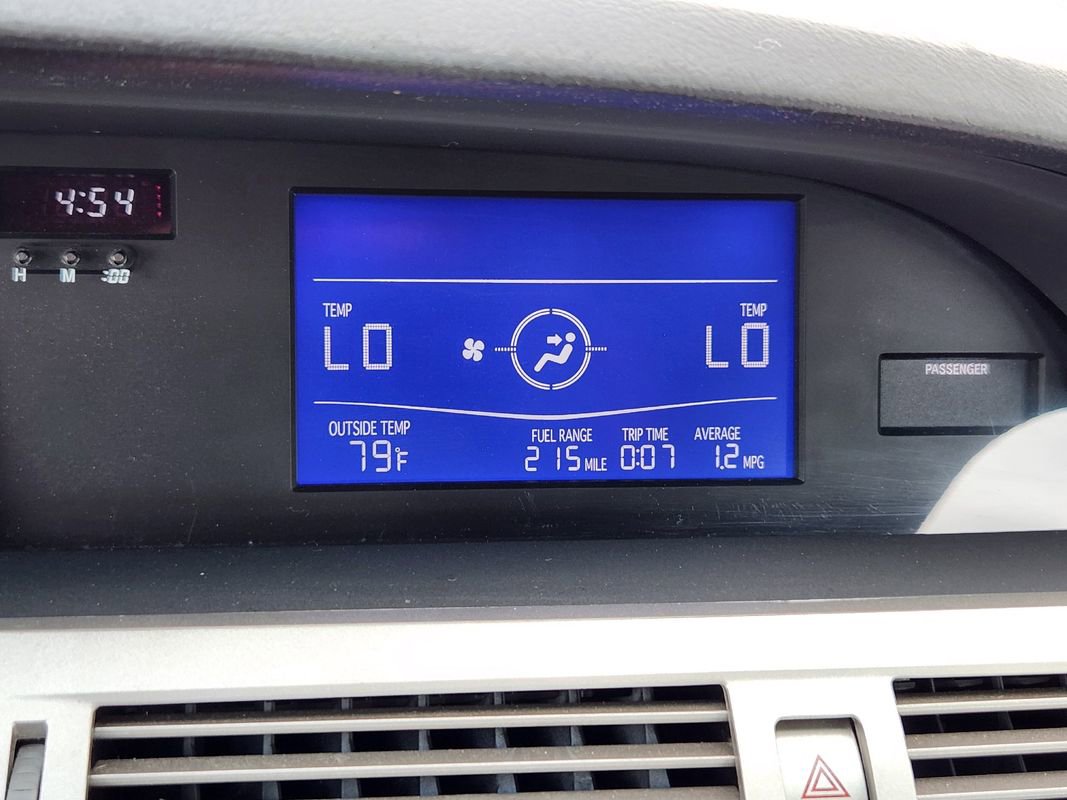 Used 2005 Toyota Avalon XLS FWD image 19