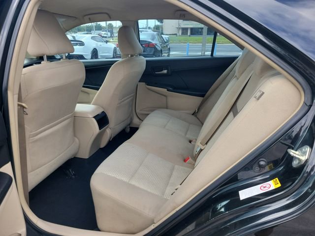 Used 2014 Toyota Camry L FWD image 10