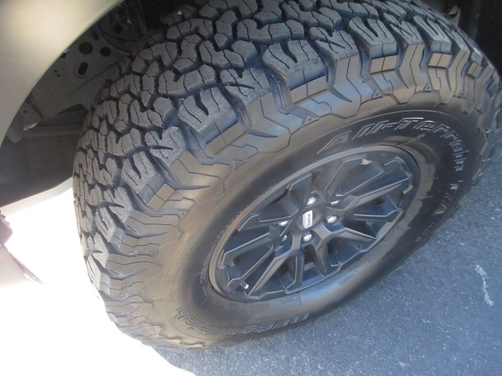 Used 2024 Ford F150 Raptor AWD/4WD image 14