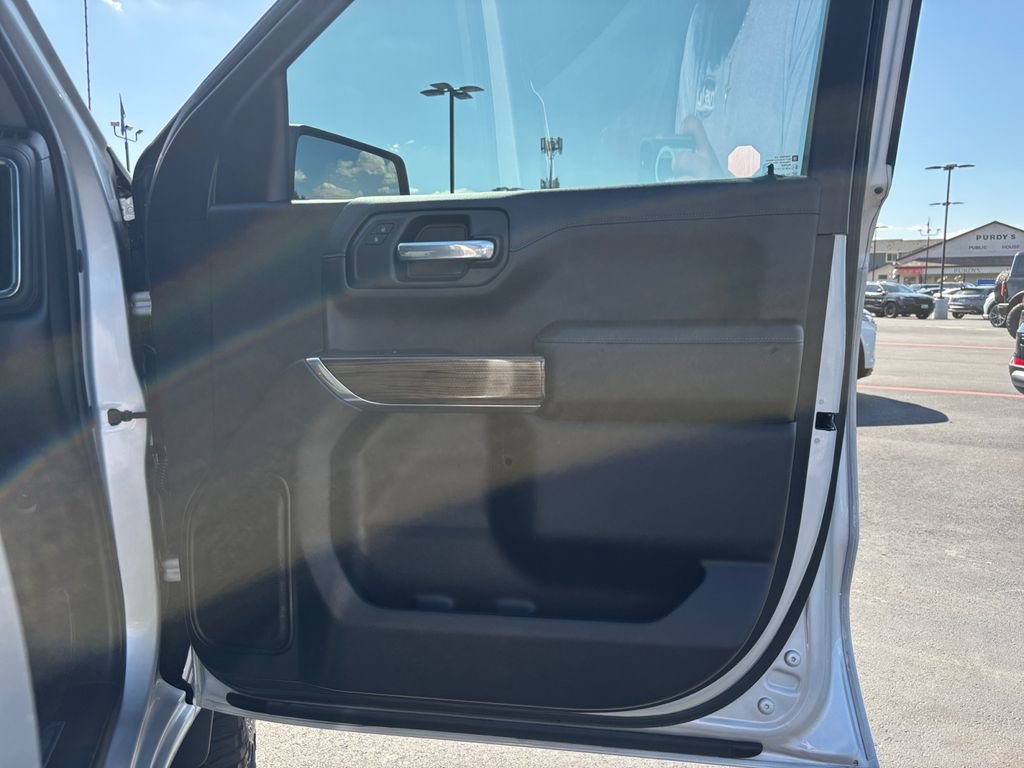 Used 2019 Chevrolet Silverado 1500 LT w/ All-Star Edition AWD/4WD image 26
