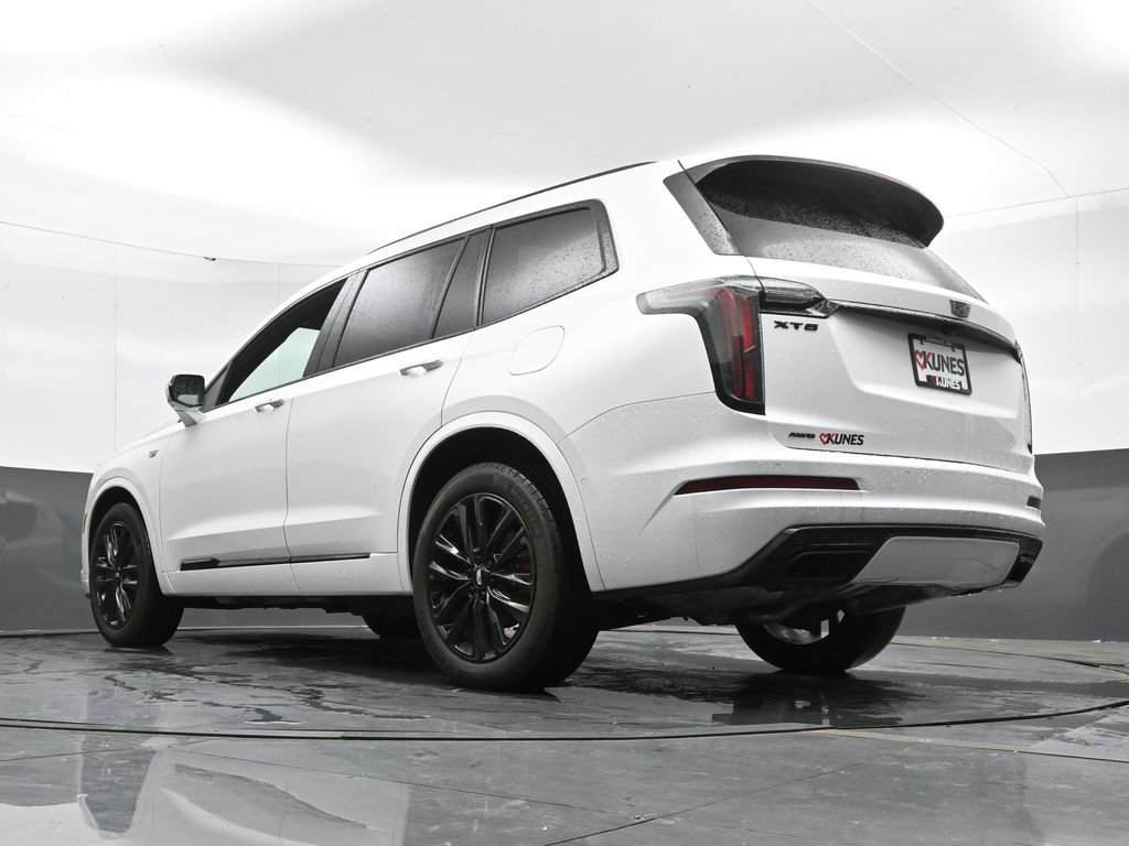 Used 2024 Cadillac XT6 Sport w/ LPO, ONYX Package AWD/4WD image 48