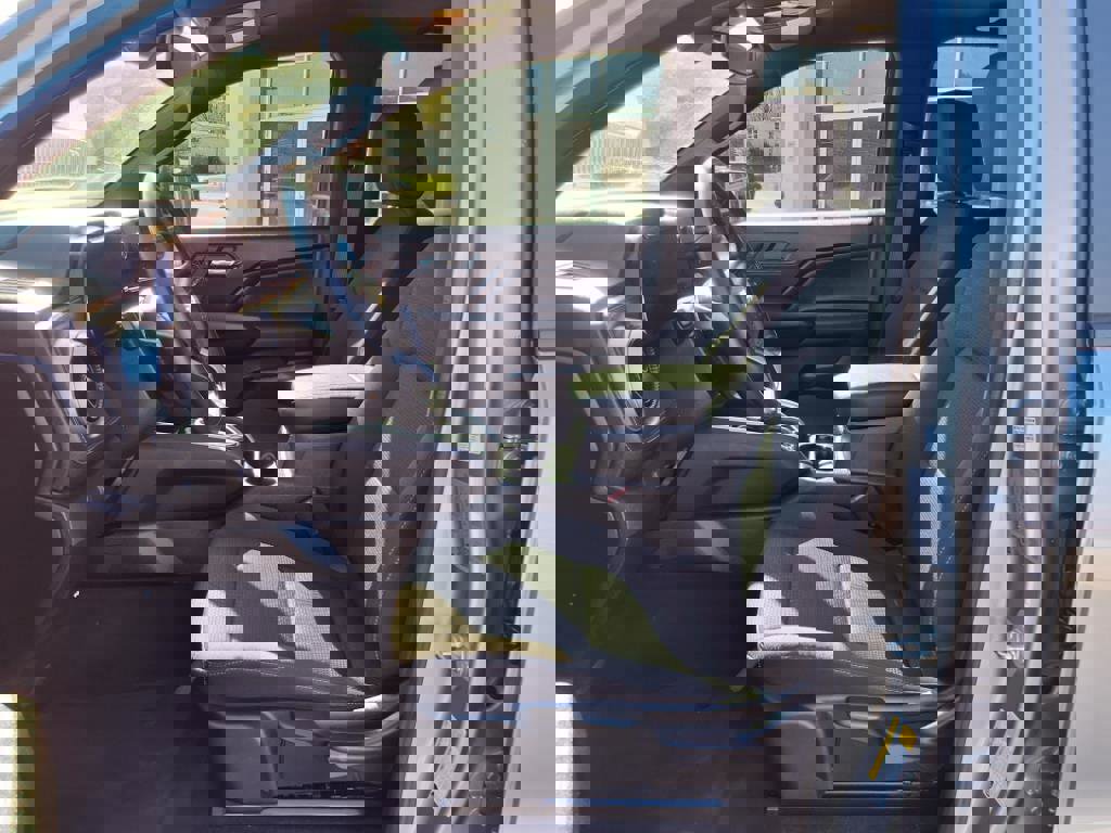 Used 2023 Chevrolet Colorado LT w/ LT Convenience Package image 11