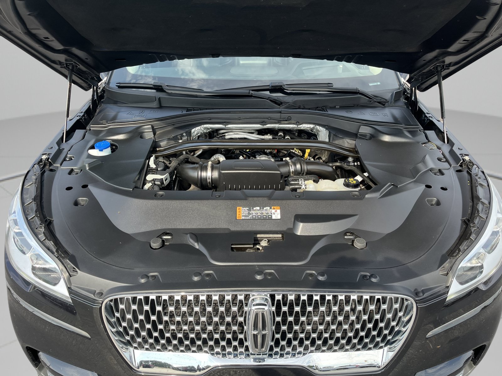 Used 2020 Lincoln Aviator Reserve w/ Equipment Group 202A AWD/4WD image 9