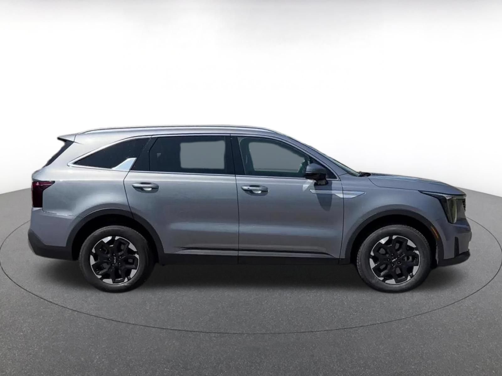 Used 2024 Kia Sorento S AWD/4WD image 16