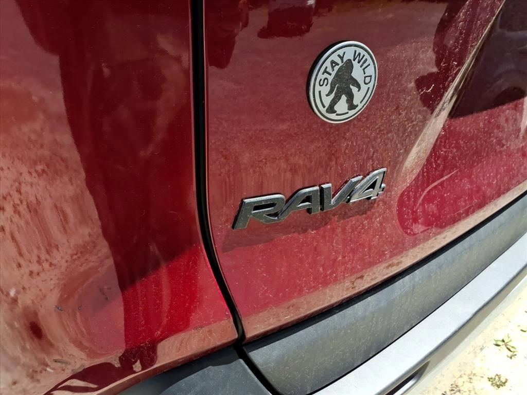Used 2019 Toyota RAV4 Adventure w/ Cold Weather Package AWD/4WD image 10