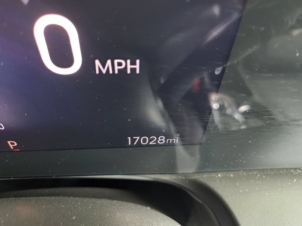 Used 2026 Buick Encore GX Preferred AWD/4WD image 27