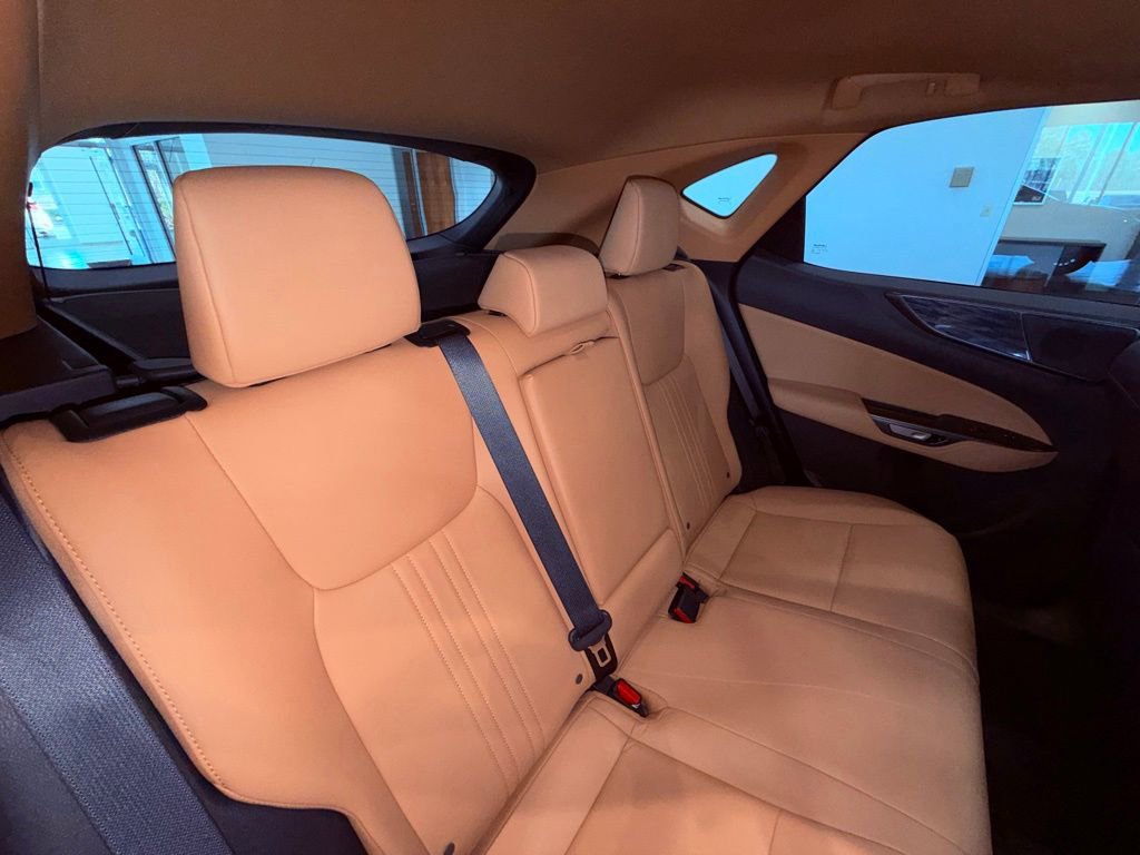 Certified 2025 Lexus NX 250 FWD w/ Accessory Package (Z1) image 15