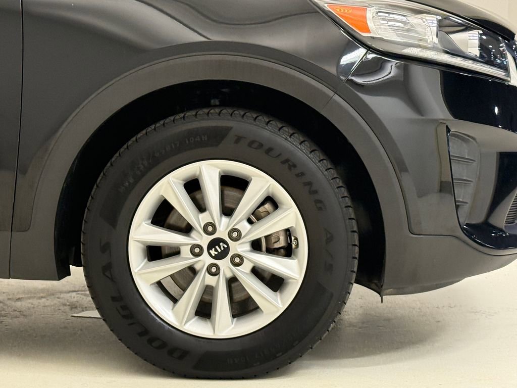 Used 2020 Kia Sorento LX FWD image 6