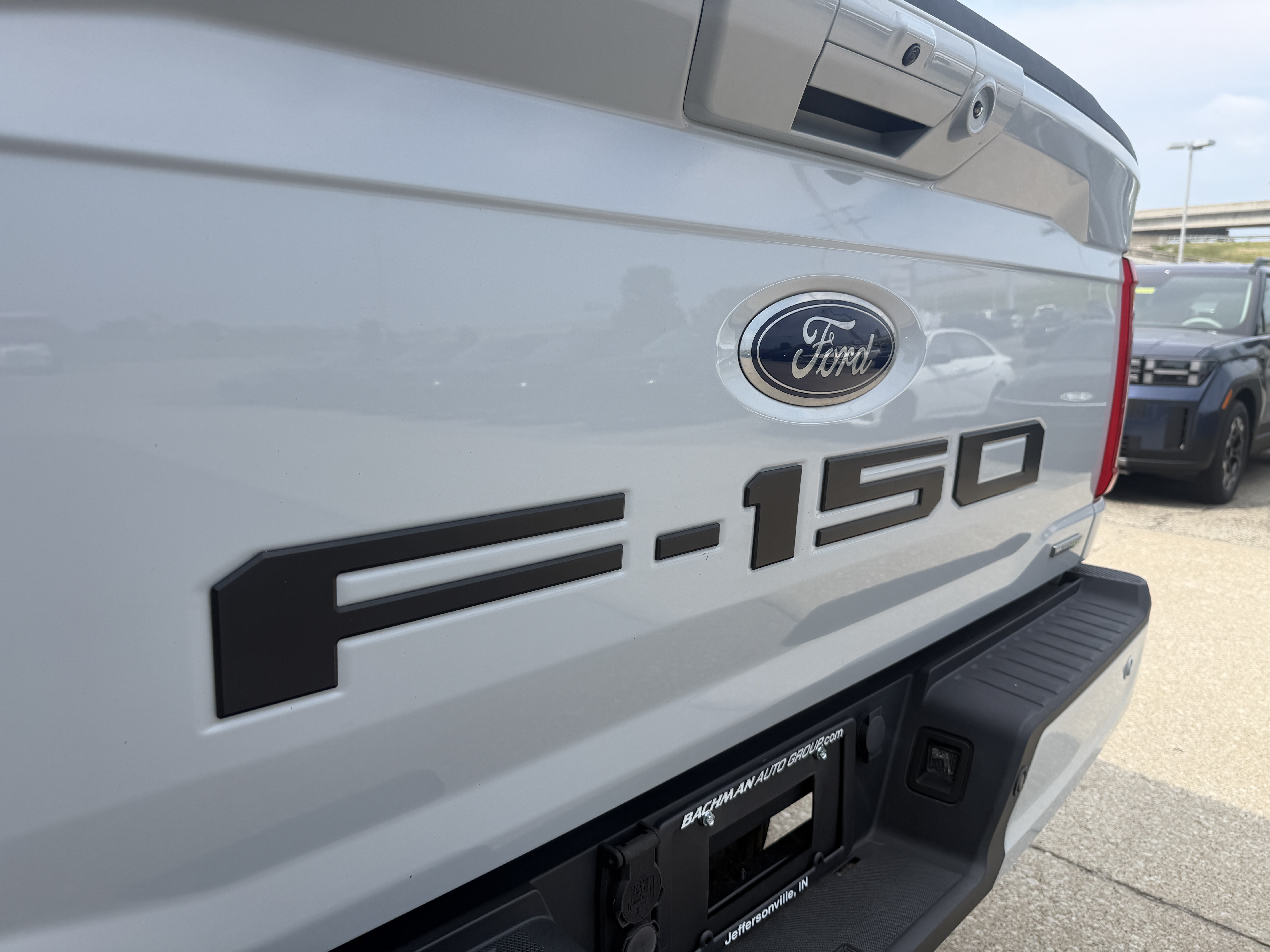 Used 2021 Ford F150 Lariat AWD/4WD image 8