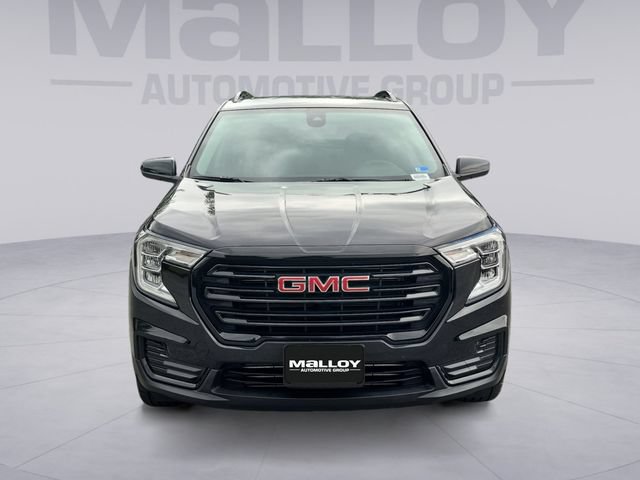 Certified 2023 GMC Terrain SLE w/ Driver Convenience Package AWD/4WD image 8
