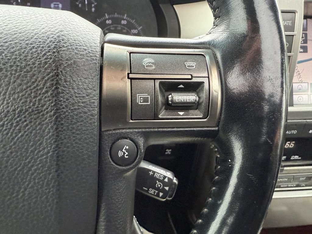 Used 2011 Lexus GX 460 Premium AWD/4WD image 23